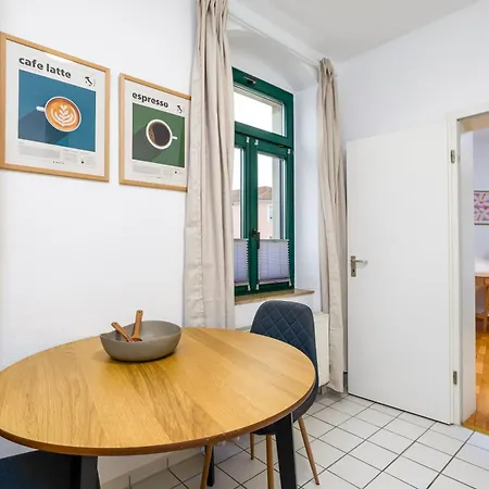 Staytime - Urban One I Center I Anbindung Appartement *